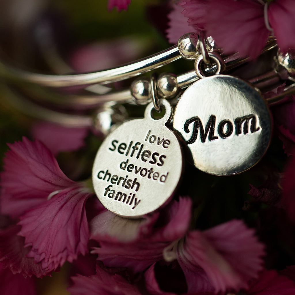 Mom | Soft Bangle Charm Bracelet | Amethyst